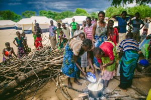 Cooking lunch at Bangula camp