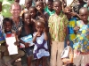 mozambique-feeding-orphans-in-mutarara-resized
